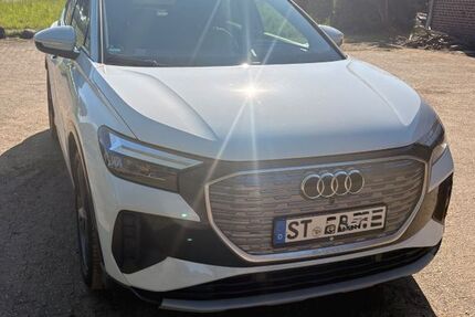 Audi Q4 e-tron 43.000 km 31.900 &euro; Saerbeck 48369