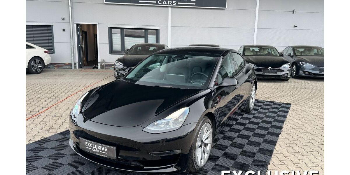 Tesla Model 3 67.224 km 32.750 &euro; Emsbüren 48488