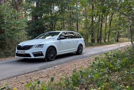 Skoda Octavia 183.000 km 15.900 &euro; Rheine 48432
