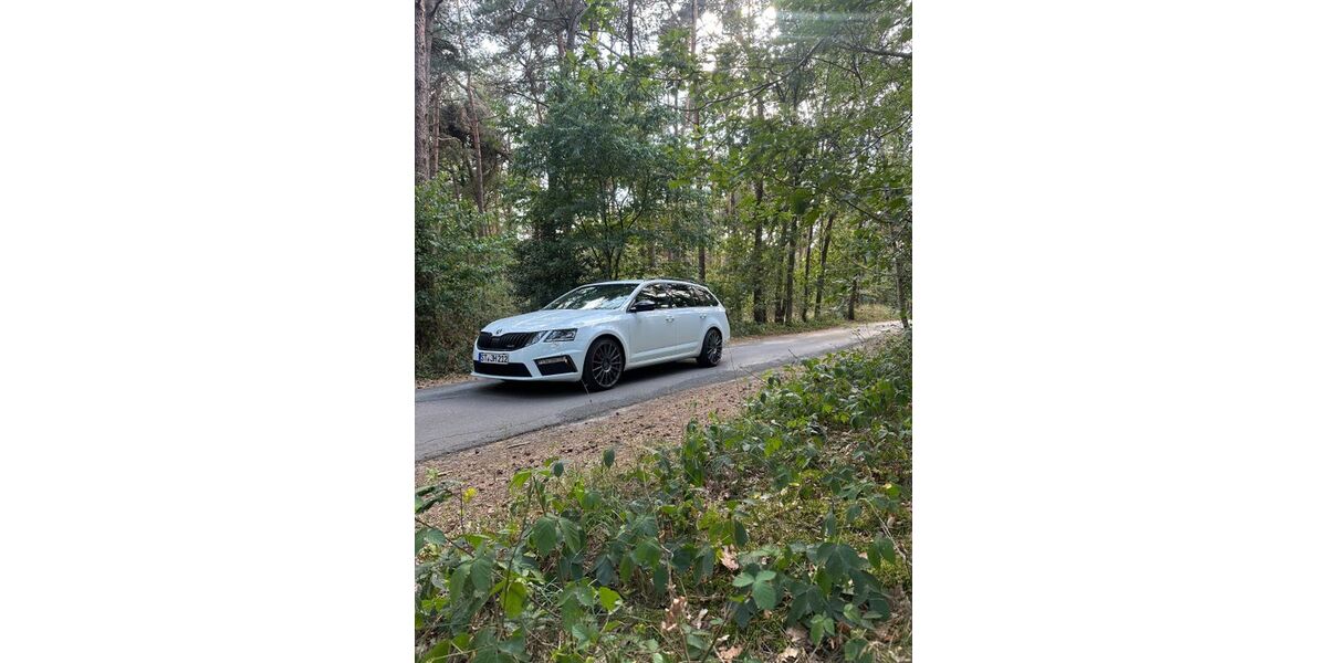 Skoda Octavia 183.000 km 15.900 &euro; Rheine 48432