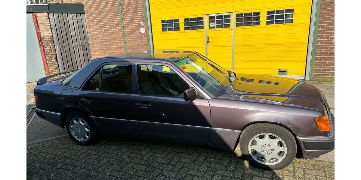 Mercedes-Benz E 300 145.000 km 6.950 &euro; Bad bentheim 48455