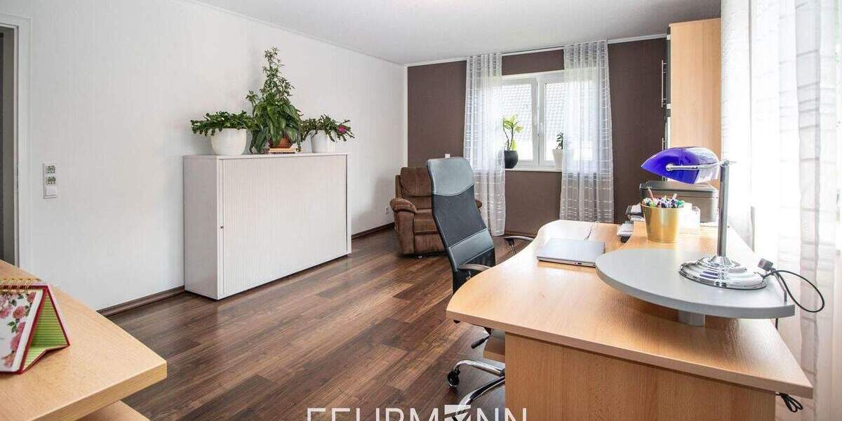Einfamilienhaus Wettringen - 8 Zimmer, 328 m&sup2;, 699.000&euro; | Angebot:25668209
