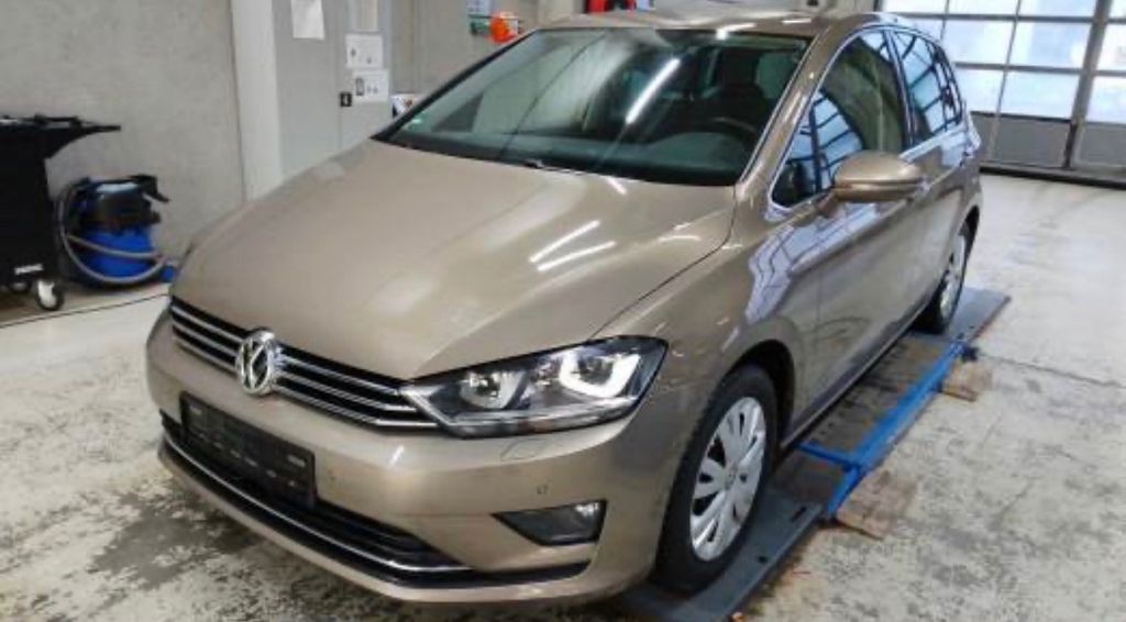 VW Golf 104.000 km 13.990 &euro; Freren 49832