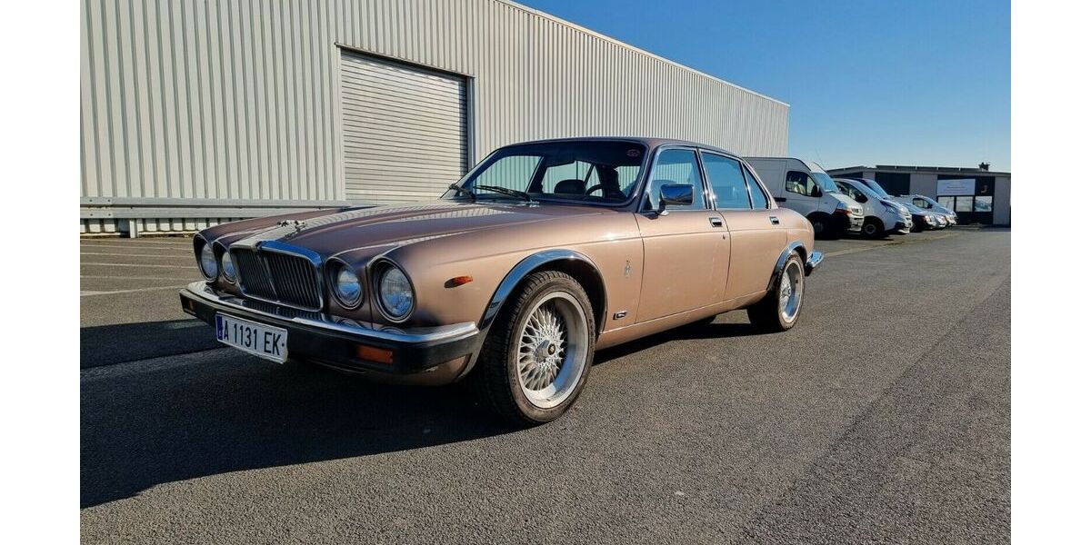 Jaguar XJ12 134.000 km 12.990 &euro; Horstmar 48612