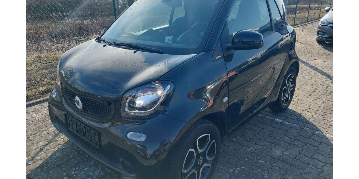 Smart ForTwo 51.258 km 9.650 &euro; Heek 48619