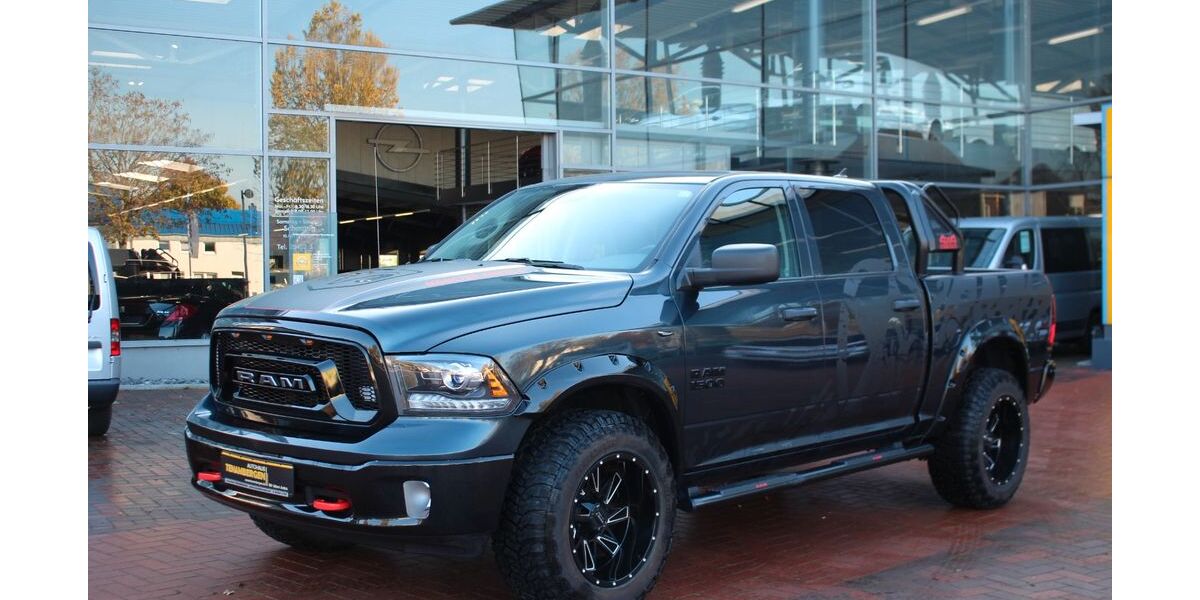 Dodge RAM 47.000 km 37.900 &euro; Mettingen 49497