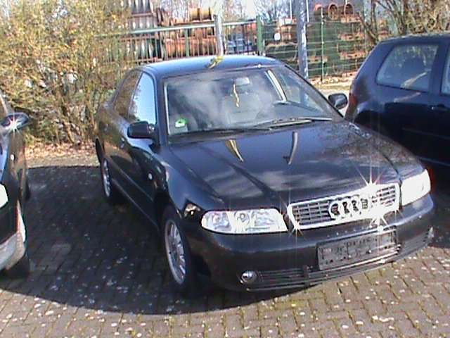 Audi A4 293.900 km 999 &euro; Schale 48496