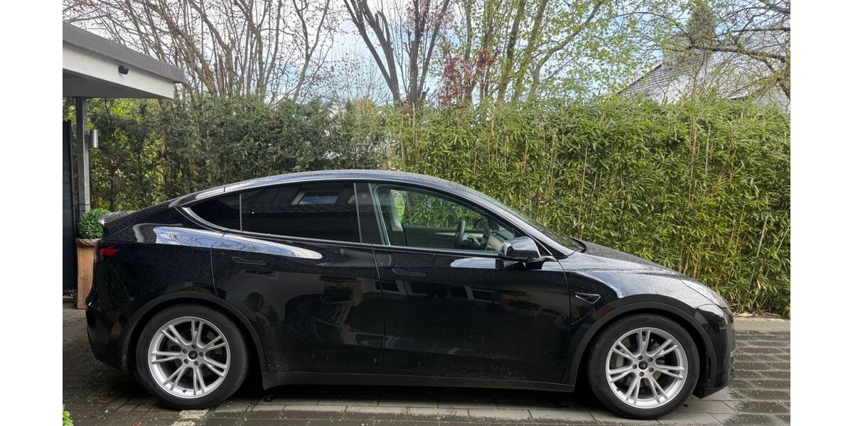 Tesla Model Y 37.000 km 36.900 &euro; Ibbenbüren 49477