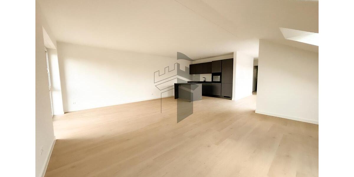 Dachgeschoßwohnung Lingen (Ems) Damaschke - 2.5 Zimmer, 88 m&sup2;, 1.094&euro; | Angebot:26069318