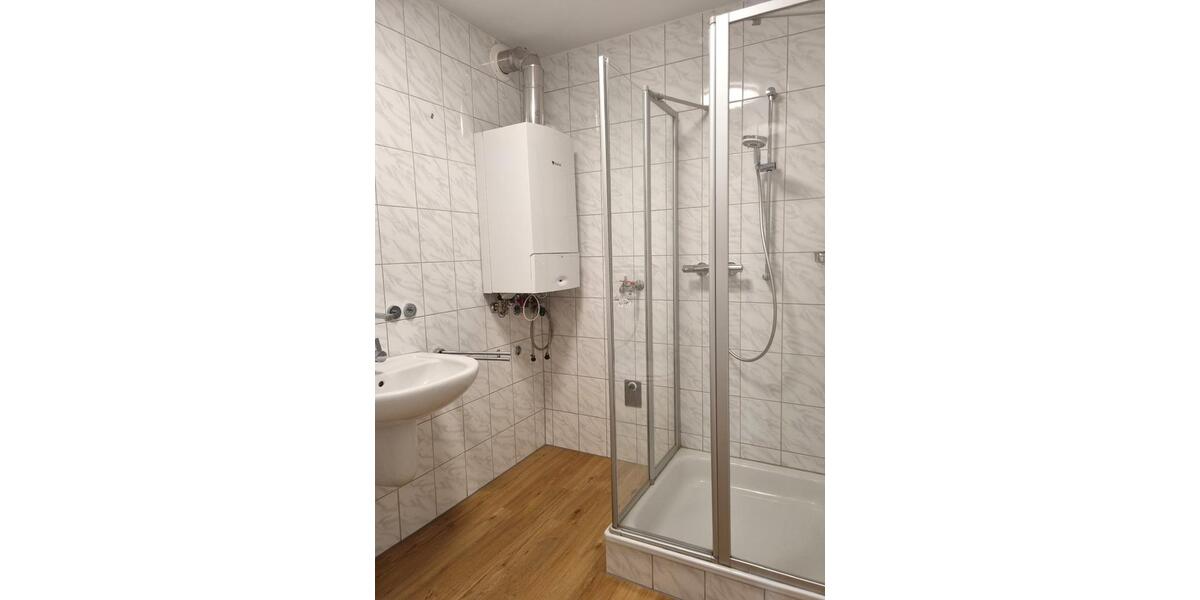 Etagenwohnung Lingen (Ems) - 3 Zimmer, 104 m&sup2;, 930&euro; | Angebot:26041131