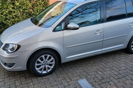 VW Touran 244.500 km 2.950 &euro; Recke 49509