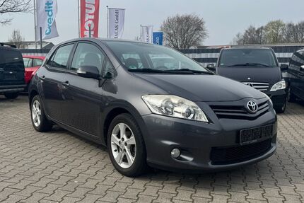 Toyota Auris 139.000 km 5.550 &euro; Ibbenbüren 49479