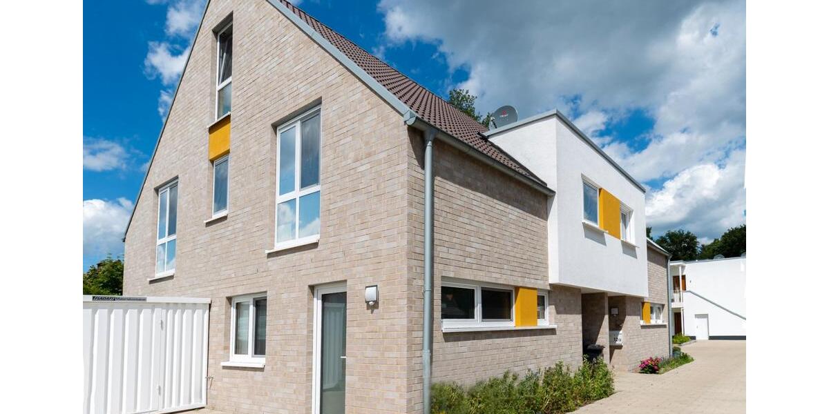 Doppelhaushälfte Lingen (Ems) - 5 Zimmer, 125 m&sup2;, 1.296&euro; | Angebot:26560574