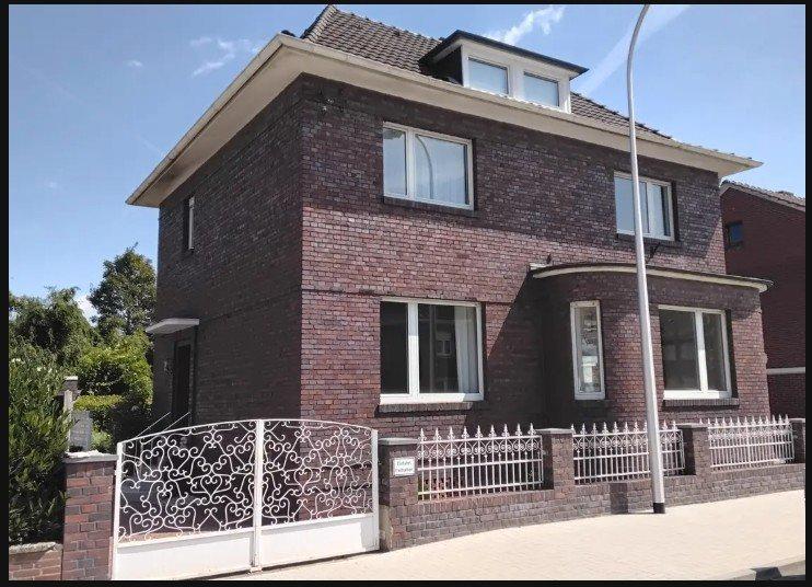 Einfamilienhaus Gronau (Westfahlen) - 6 Zimmer, 150 m&sup2;, 425.000&euro; | Angebot:27109943