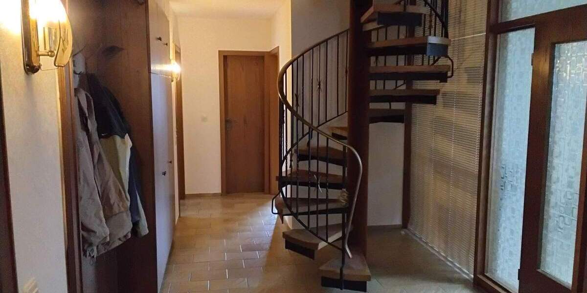 Einfamilienhaus Gronau Epe - 8 Zimmer, 215 m&sup2;, 405.000&euro; | Angebot:25742303