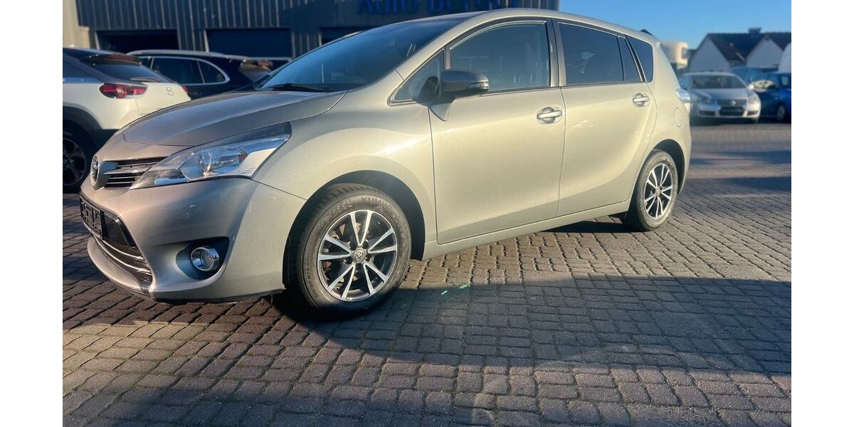 Toyota Verso 38.500 km 14.300 &euro; Greven 48268