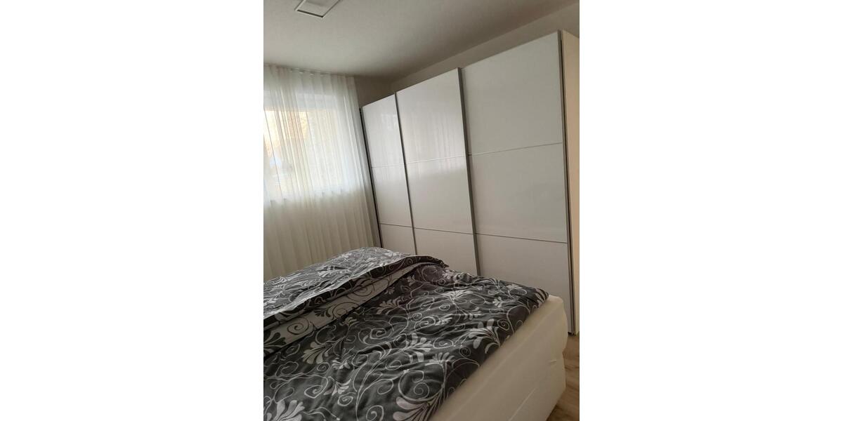 Erdgeschoßwohnung Lingen (Ems) - 2 Zimmer, 83 m&sup2;, 950&euro; | Angebot:25852977