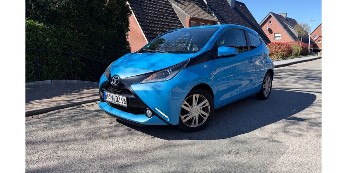 Toyota Aygo (X) 168.400 km 4.490 &euro; Tecklenburg 49545