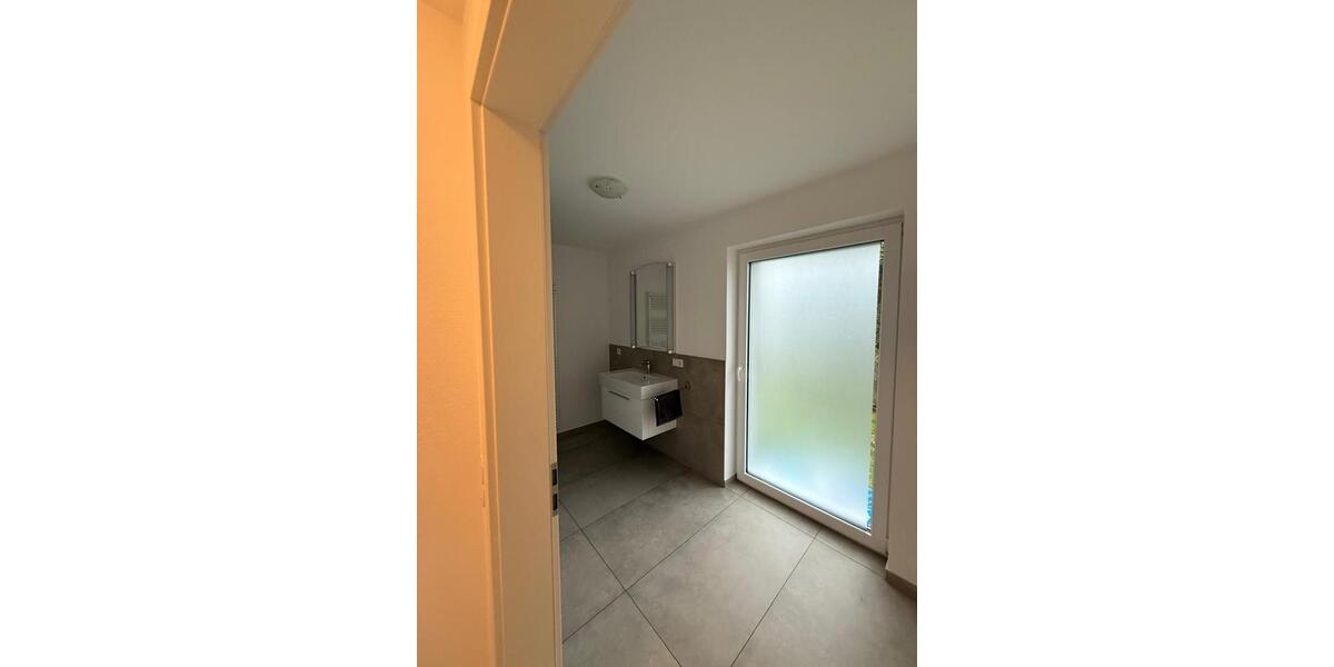 Erdgeschoßwohnung Ibbenbüren - 3 Zimmer, 80 m&sup2;, 980&euro; | Angebot:25420354