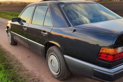 Mercedes-Benz 230 197.000 km 9.900 &euro; Steinfurt 48565