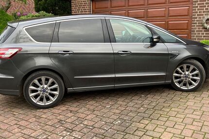 Ford S-Max 143.500 km 19.600 &euro; Spelle 48480