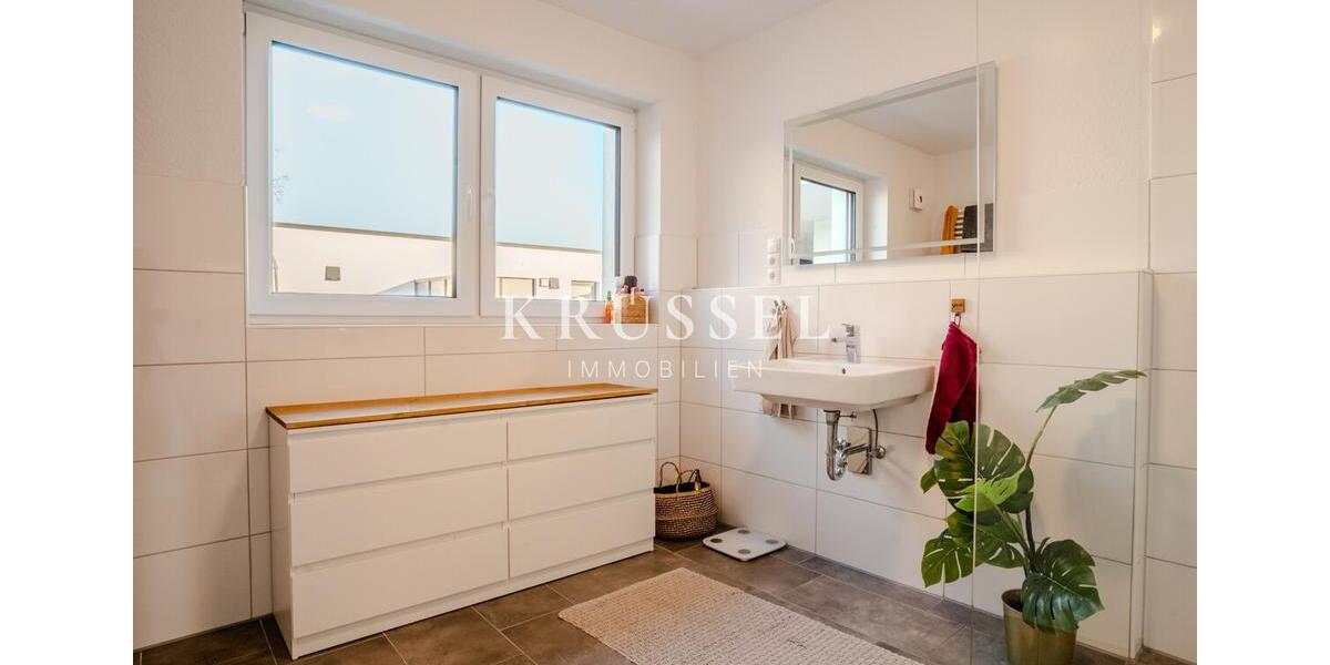 Einfamilienhaus Lingen (Ems) Damaschke - 2 Zimmer, 93 m&sup2;, 1.020&euro; | Angebot:25571474