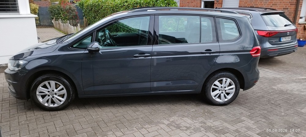 VW Touran 153.000 km 13.900 &euro; Emsdetten 48282
