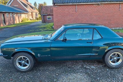 Ford Mustang 45.000 km 32.500 &euro; Rheine 48429
