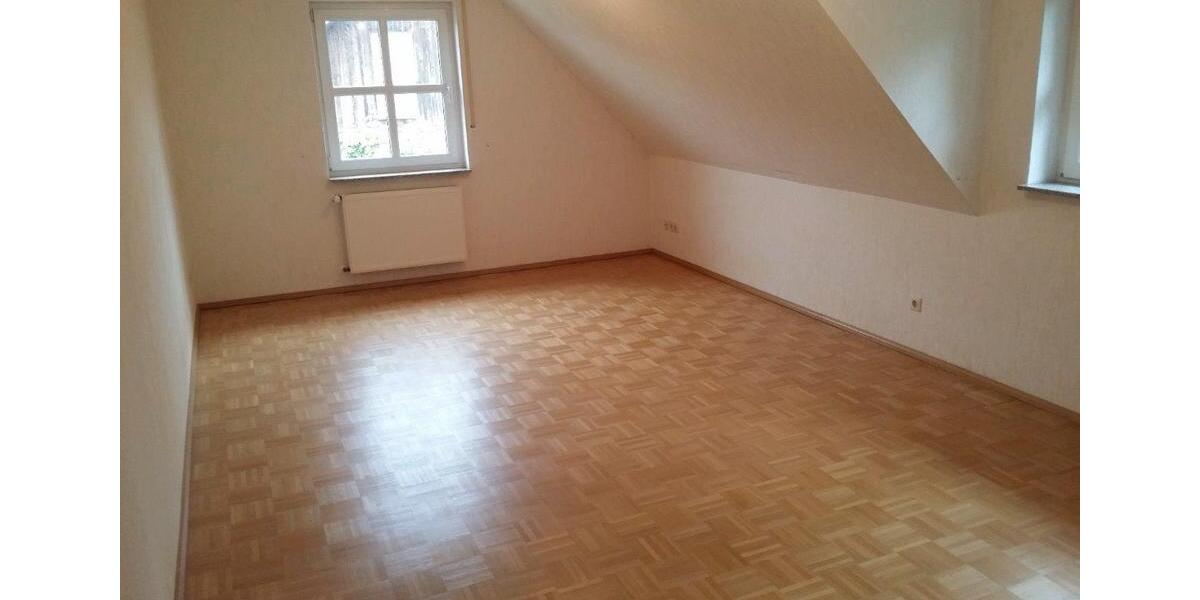 Dachgeschoßwohnung Gronau (Westfahlen) - 2 Zimmer, 70 m&sup2;, 630&euro; | Angebot:24817282