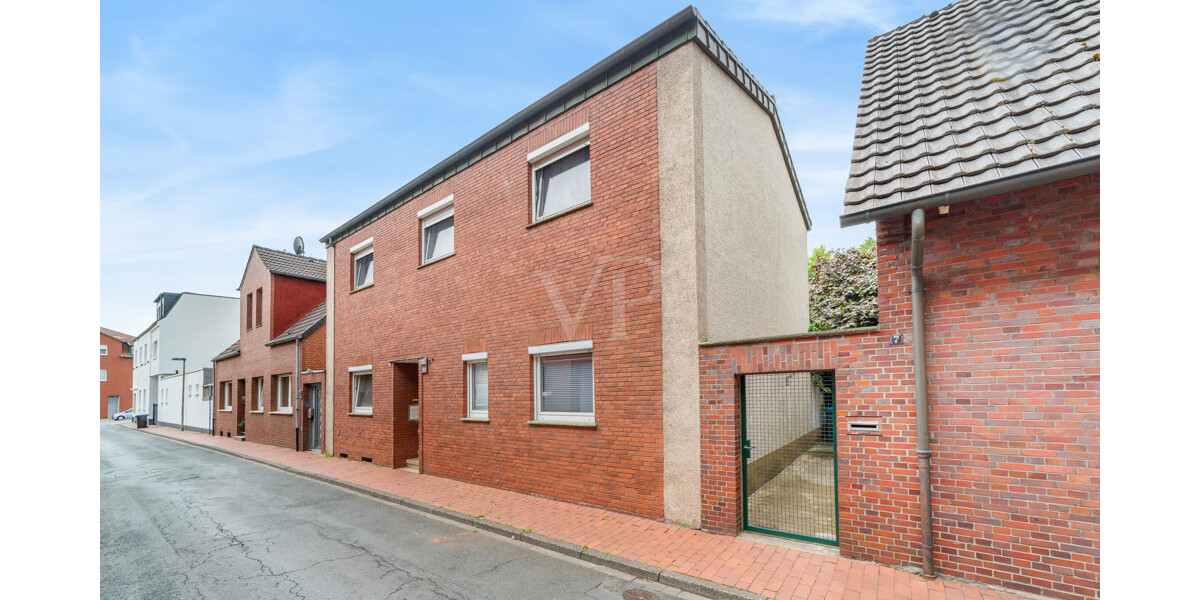 Gepflegtes Mehrfamilienhaus mit drei Wohneinheiten – Kapitalanlage oder Eigennutzung - Mehrfamilienhaus, Wohnhaus Rheine Rheine | Angebot:24819095