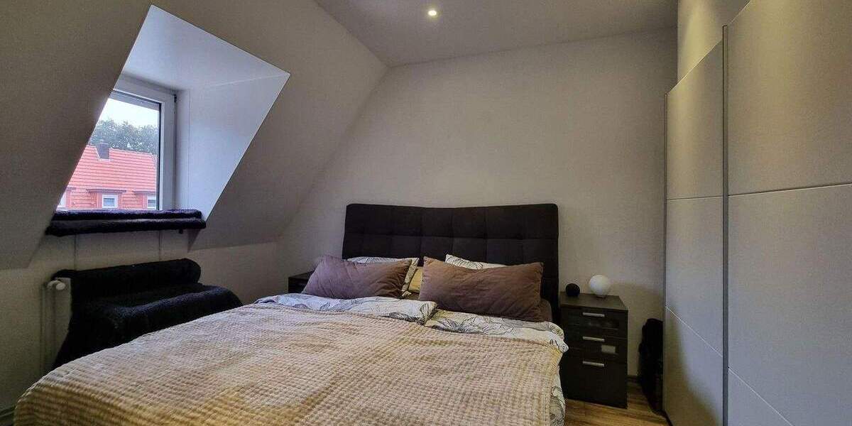 Reihenmittelhaus Gronau - 5 Zimmer, 72 m&sup2;, 239.000&euro; | Angebot:25733308