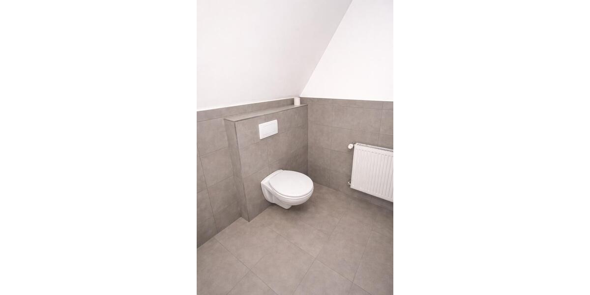 Etagenwohnung Bad Bentheim - 5 Zimmer, 150 m&sup2;, 1.300&euro; | Angebot:25919928