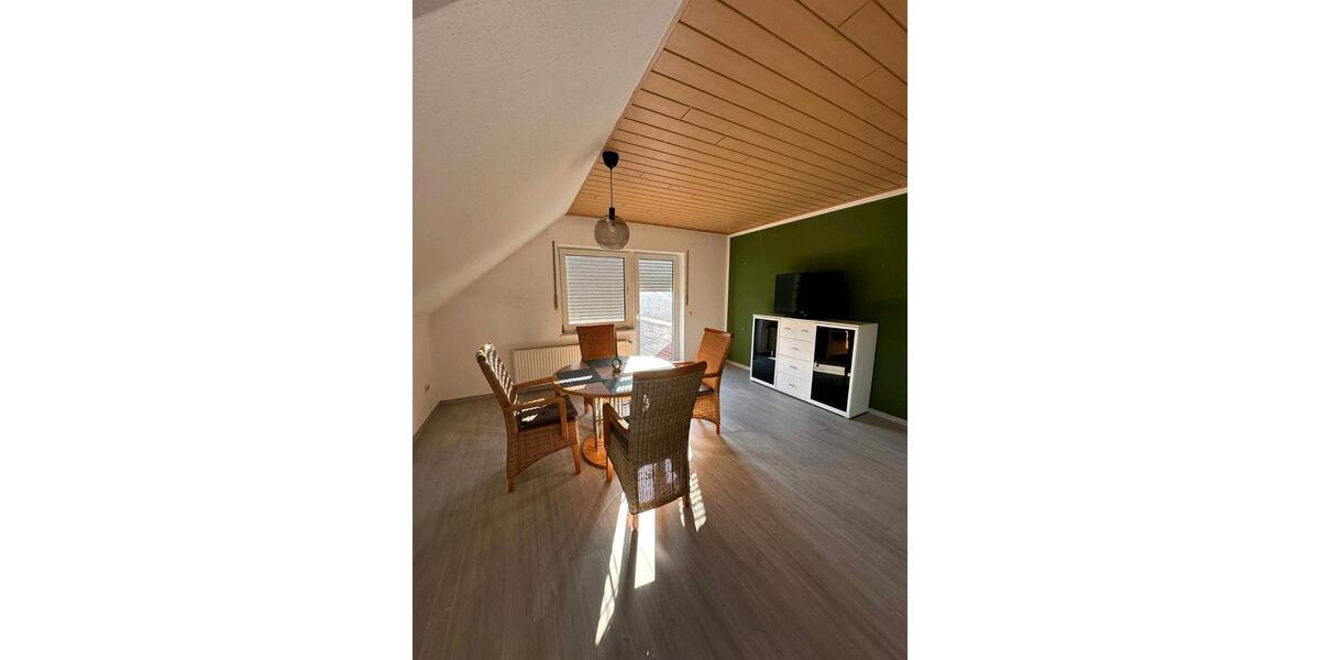 Dachgeschoßwohnung Lingen (Ems) Gauerbach - 2 Zimmer, 60 m&sup2;, 450&euro; | Angebot:26269909