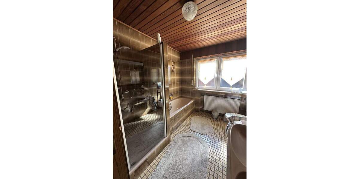 Einfamilienhaus Gronau Epe - 8 Zimmer, 215 m&sup2;, 405.000&euro; | Angebot:25776013