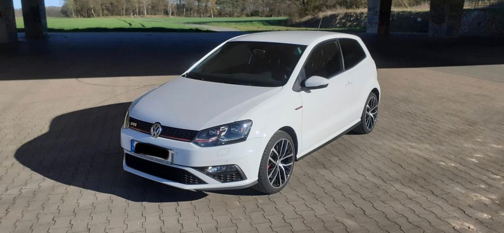 VW Polo 107.500 km 12.930 &euro; Greven 48268