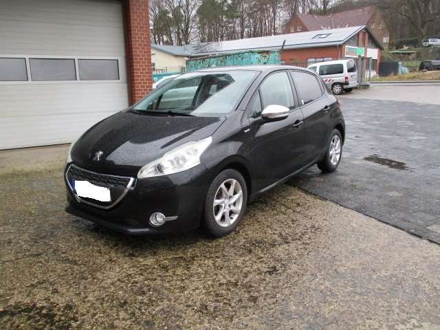Peugeot 208 196.000 km 3.750 &euro; Ibbenbueren 49477