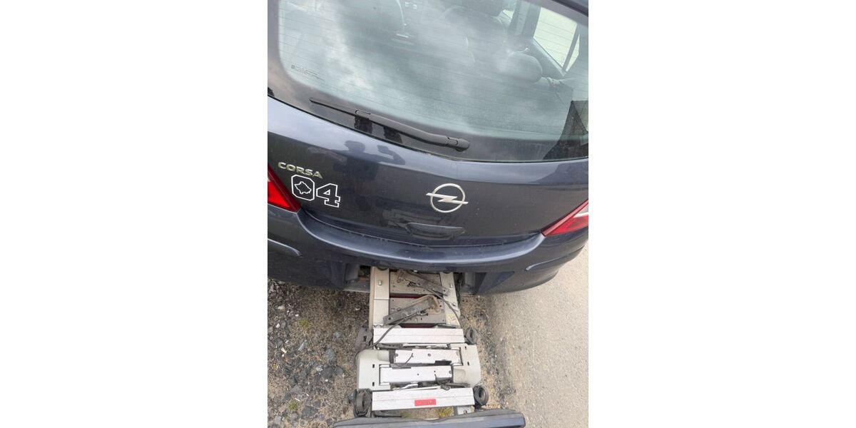 Opel Corsa 153.500 km 2.599 &euro; Nordwalde 48356