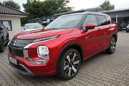 Mitsubishi Plug-in Hybrid Outlander 5.500 km 47.990 &euro; Andervenne 49832