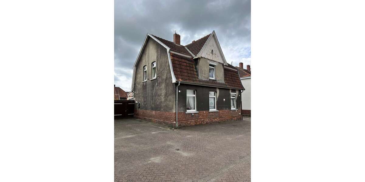 Einfamilienhaus Rheine Altenrheine - 8 Zimmer, 155 m&sup2;, 180.000&euro; | Angebot:25448731