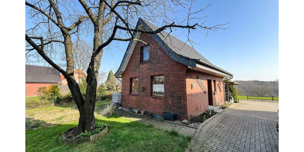 Einfamilienhaus Mettingen Wiehe - 3 Zimmer, 122 m&sup2;, 239.000&euro; | Angebot:25736071