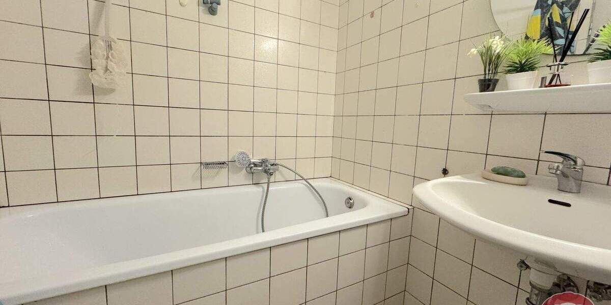 Etagenwohnung Emsdetten - 9 Zimmer, 276 m&sup2;, 550.000&euro; | Angebot:25672797