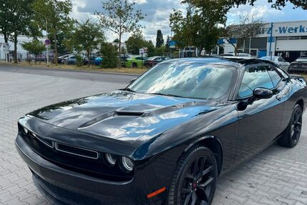 Dodge Challenger 108.000 km 25.999 &euro; Schüttorf 48465