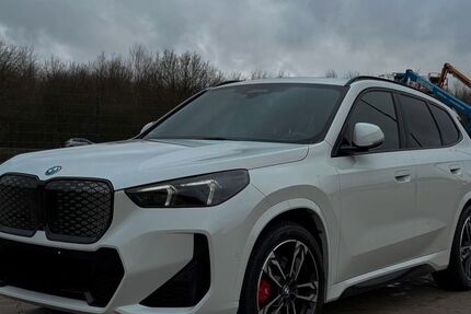 BMW iX1 9.800 km 47.850 &euro; Gronau 48599