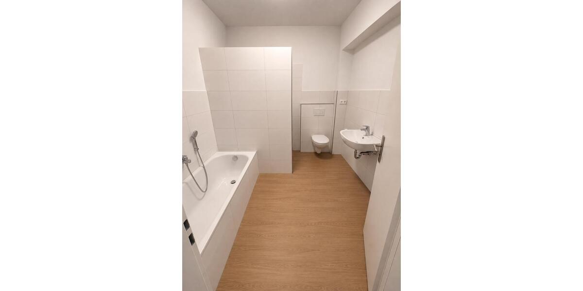 Etagenwohnung Spelle - 3 Zimmer, 122 m&sup2;, 1.200&euro; | Angebot:27565206