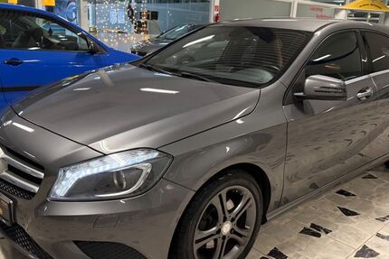 Mercedes-Benz A 180 134.000 km 10.990 &euro; Freren 49832