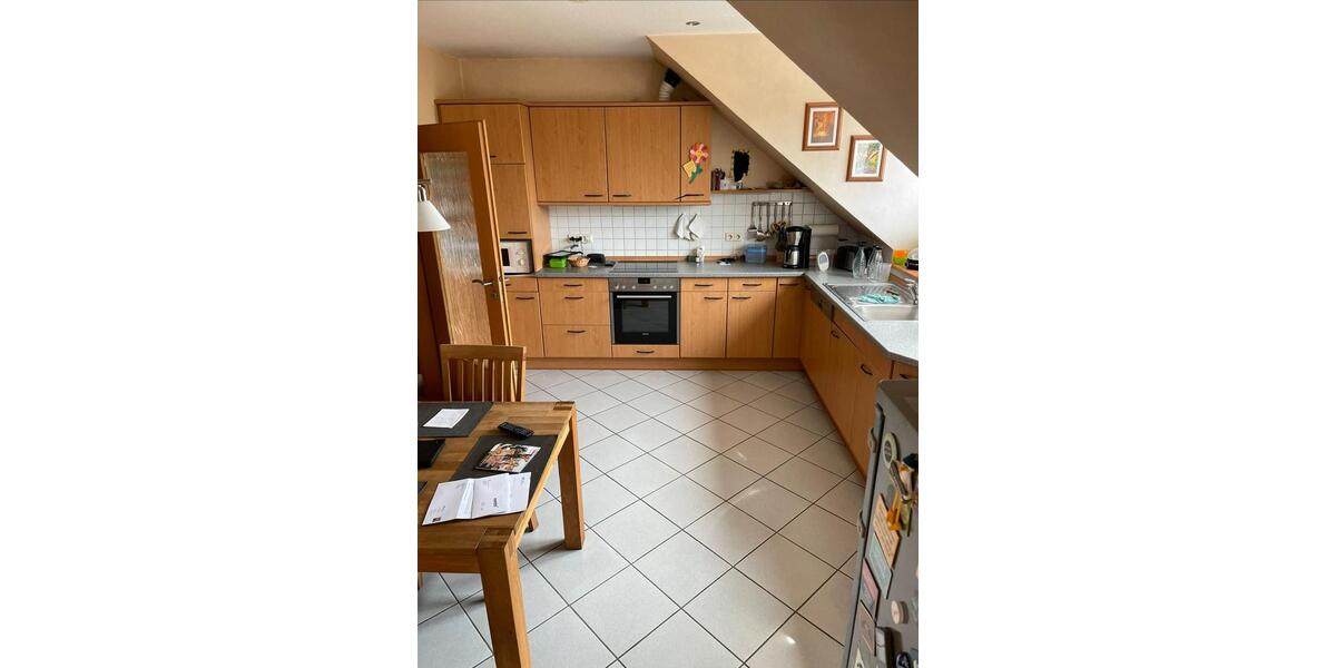 Dachgeschoßwohnung Emsbüren - 3 Zimmer, 100 m&sup2;, 1.100&euro; | Angebot:27590530