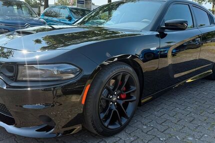Dodge Charger 25.400 km 45.499 &euro; Schüttorf 48465
