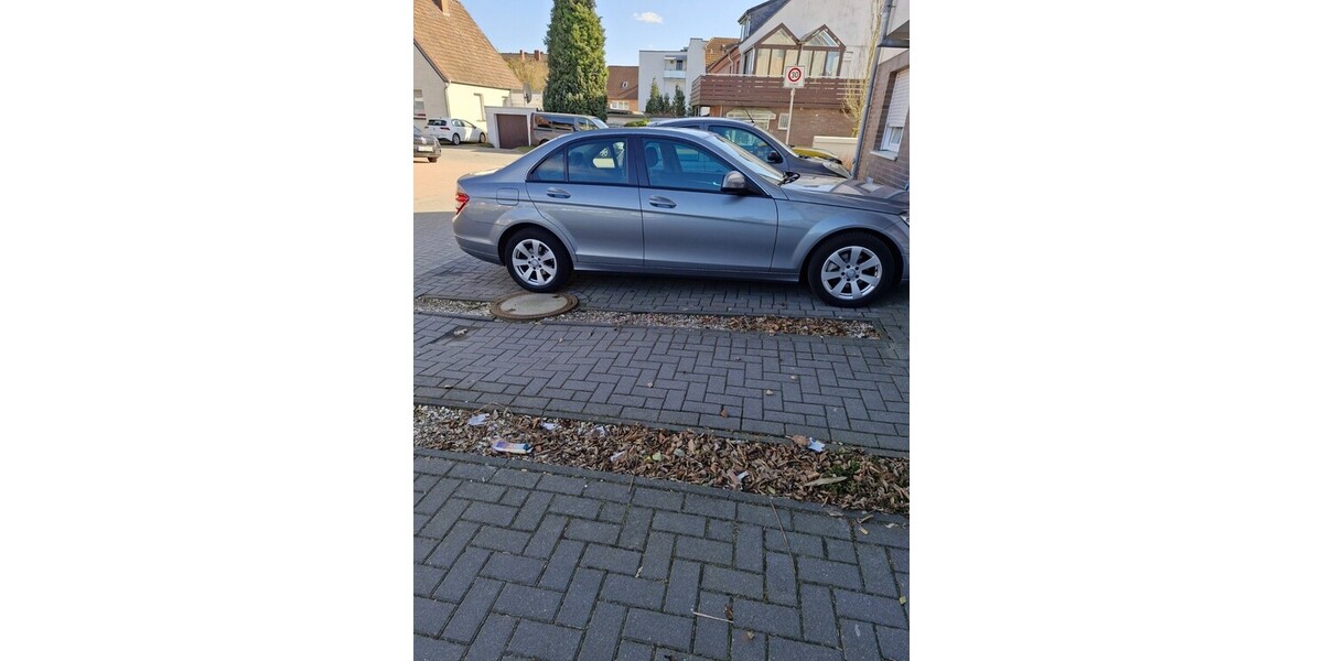 Mercedes-Benz C 180 136.000 km 9.500 &euro; Rheine 48431