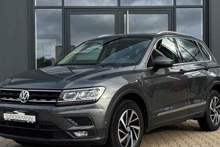VW Tiguan 82.500 km 23.750 &euro; Heek 48619