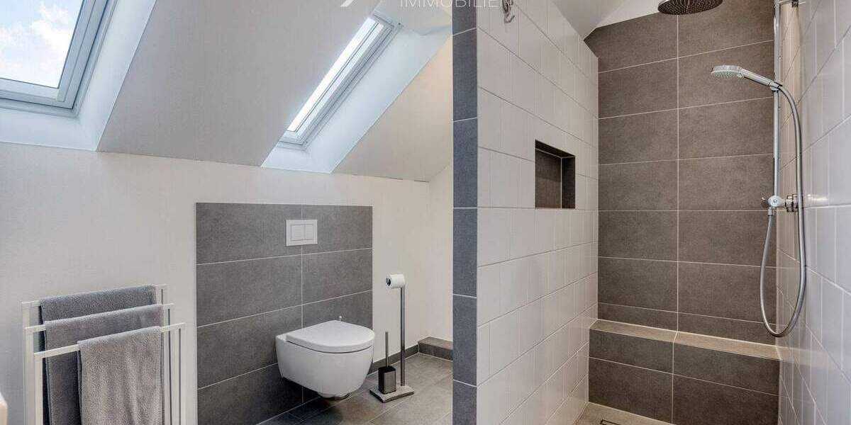 Reihenmittelhaus Ochtrup - 5 Zimmer, 150 m&sup2;, 599.000&euro; | Angebot:25864378